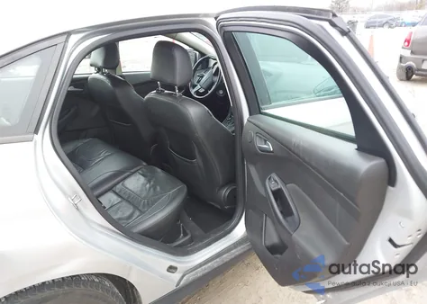 2016 Ford Focus Se from USA, damaged, VIN 1FADP3F21GL224481